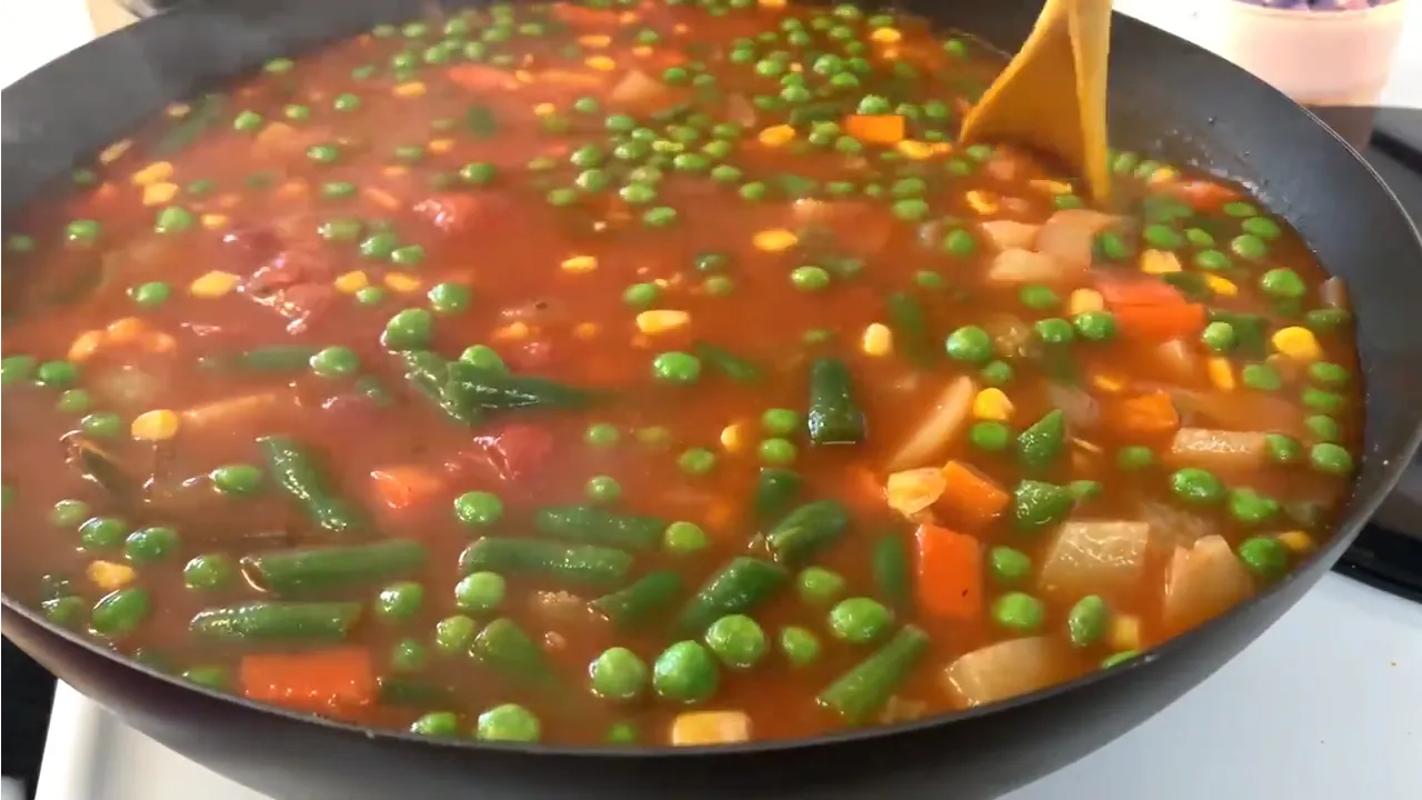 Grandma's Homemade Vegetable Soup