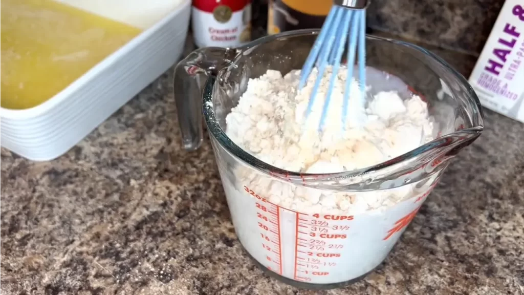 Chicken Cobbler Casserole Recipe